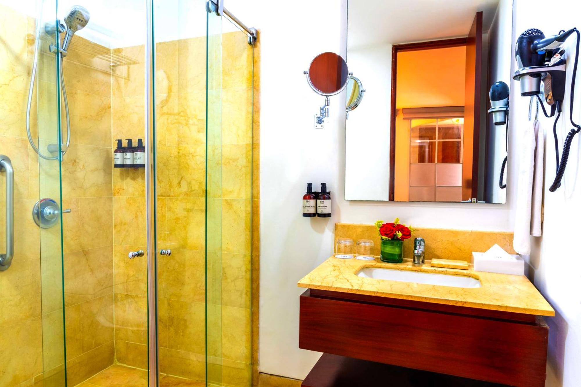 Nh Royal Urban Cartagena Hotel Kültér fotó